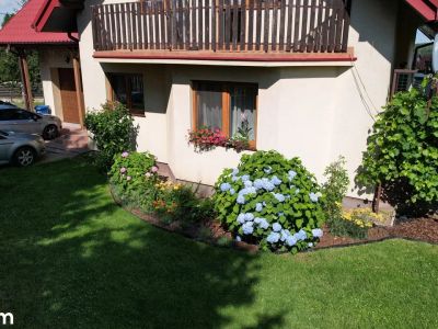 Nowoczesny dom z ogrodem w prestiżowej lokalizacji w pełni wyposażony!