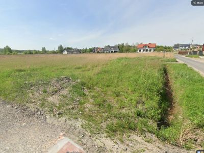 DZIAŁKA BUDOWLANA 7,54 AR + UDZIAŁ W DRODZE - KRAKÓW ul. Trockiego